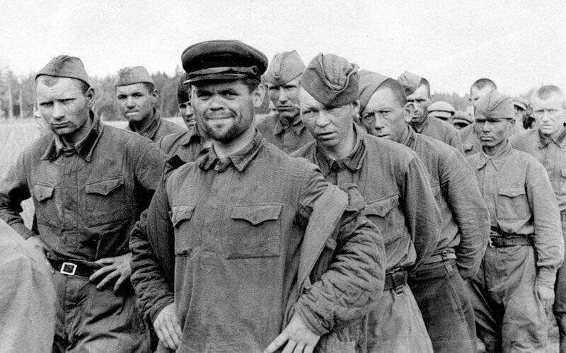 «Миллион пленных красноармейцев?»: сколько попало в плен советский бойцов в первые дни войны - Русская семерка