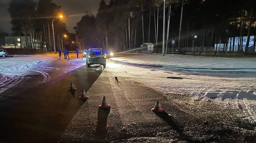 В Минске мужчина попал под колеса автомобиля