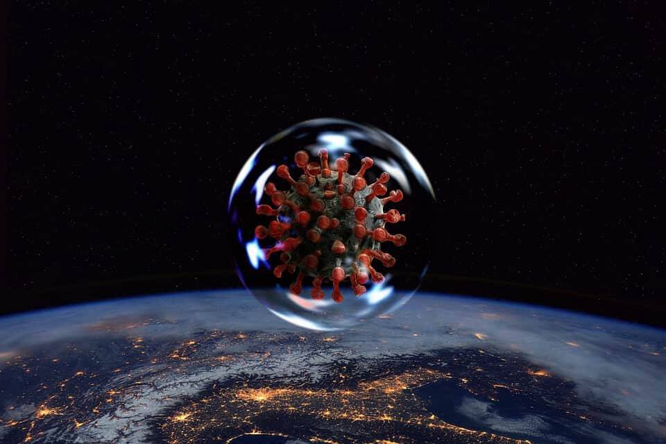 Коронавирус будет представлять опасность как минимум до 2026 года - ученые и мира