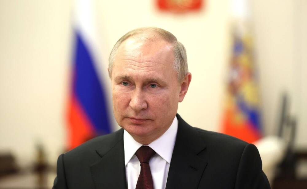 Путин ответил на вопрос о привлечении к уголовной ответственности россиян без прививки от коронавируса