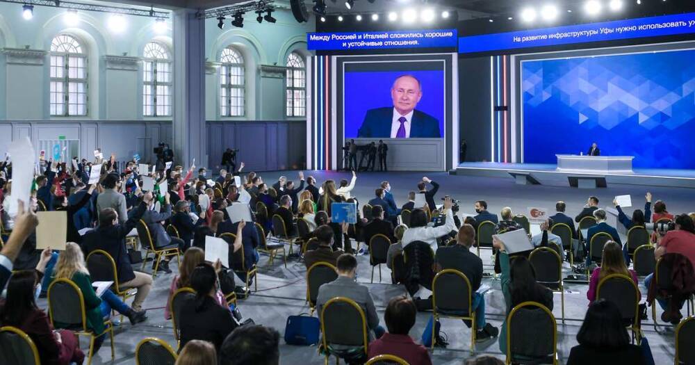 Путин сообщил о росте реальных доходов россиян в 2021 на 3,5%