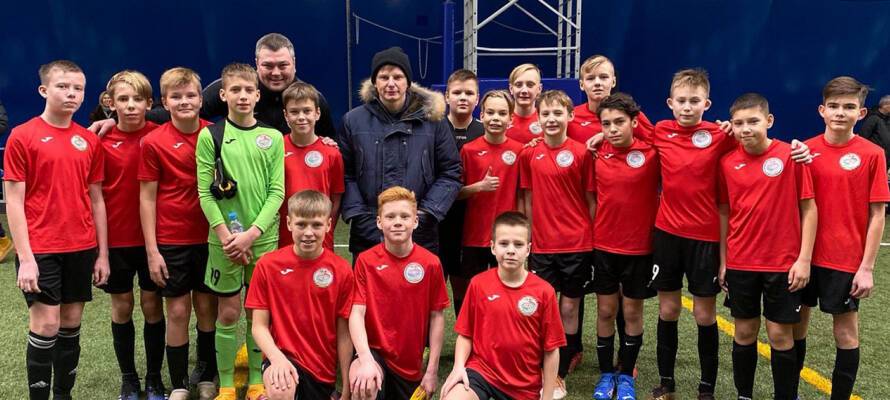 Андрей Аршавин вручил медали юным футболистам из Петрозаводска