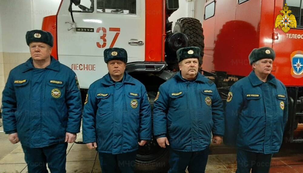В Тверской области пожарные спасли из огня мужчину