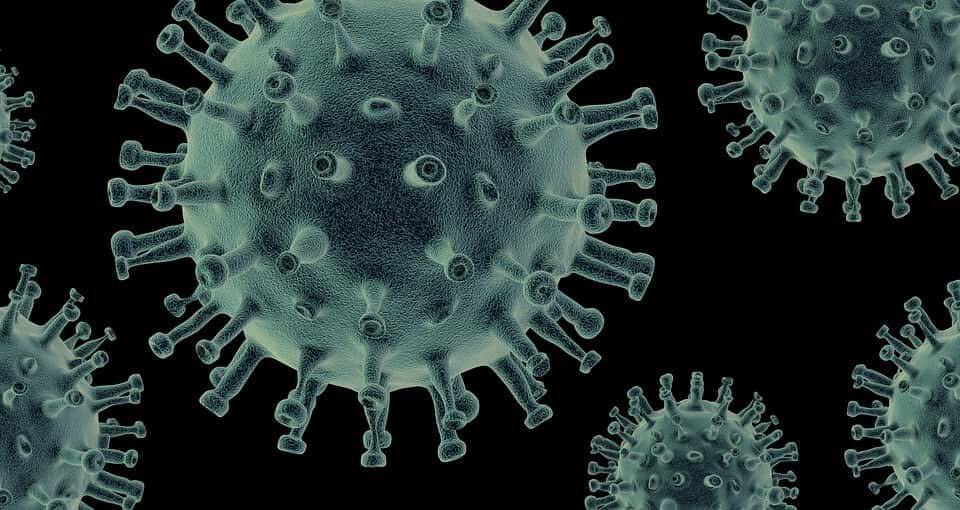 Количество случаев коронавируса во Франции достигло рекордных 90 тысяч в сутки и мира