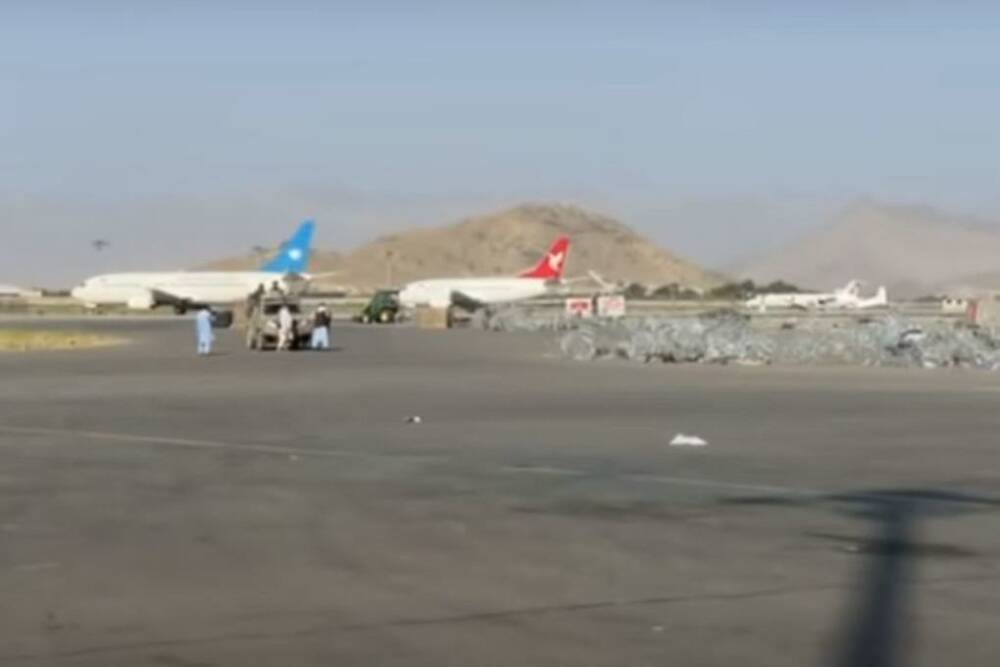 Турция и Катар достигли договоренностей по управлению аэропортом Кабула