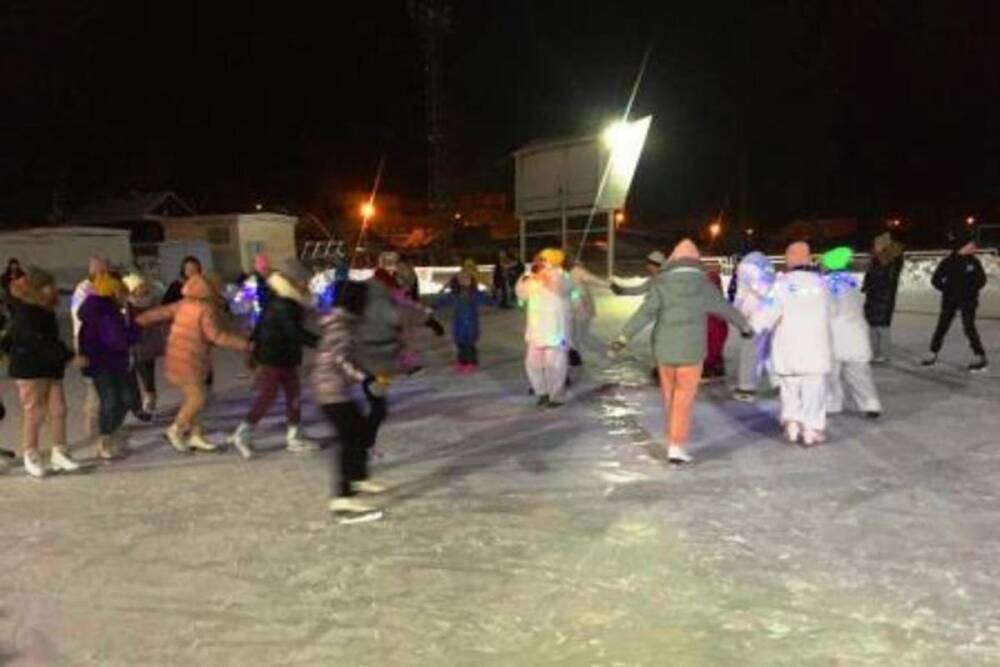 В Тверской области открыли сезон катания на коньках