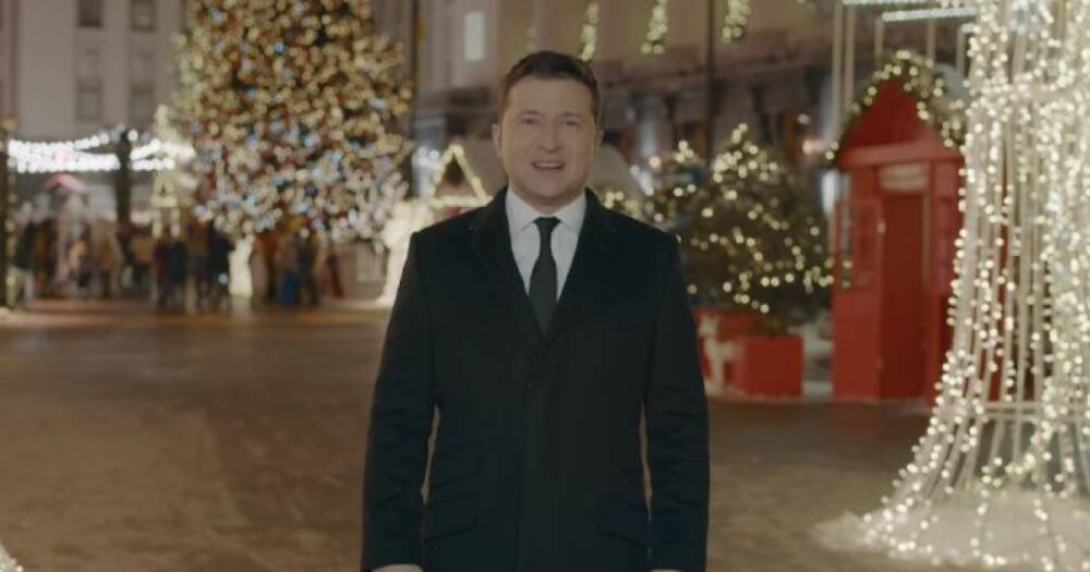 Зеленский поздравил украинцев с Рождеством (ВИДЕО)