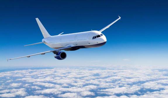 Авиакомпании в мире отменили около 5,7 тыс. рейсов