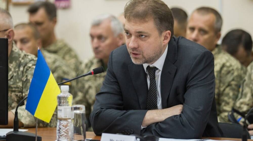 Экс-министр обороны рассказал, почему Путин нагнетает ситуацию по Украине