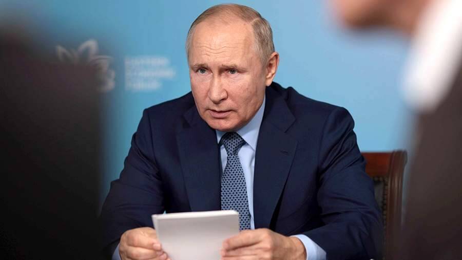 Песков сравнил Путина с гроссмейстером в переговорах с США