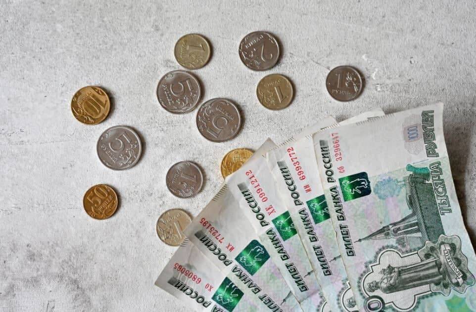 Эксперт допустил повышение курса рубля в 2022 году