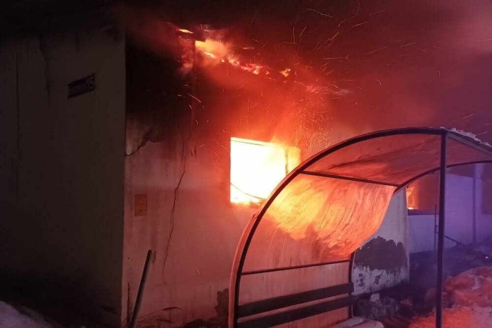 У владимирских пожарных были жаркие выходные