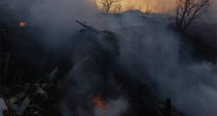 Жители пригорода Махачкалы сообщили о проблемах из-за пожара на свалке