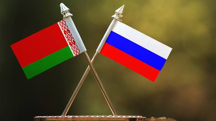 В Белоруссии не исключают введение одной валюты с Россией