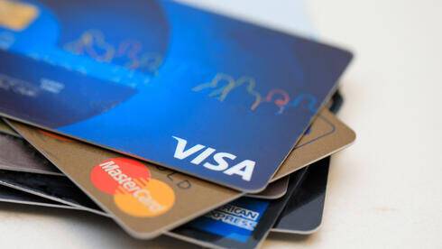 Ограничат ли пользование кредитными картами в Израиле: кнессет назвал реформу "дебильной"