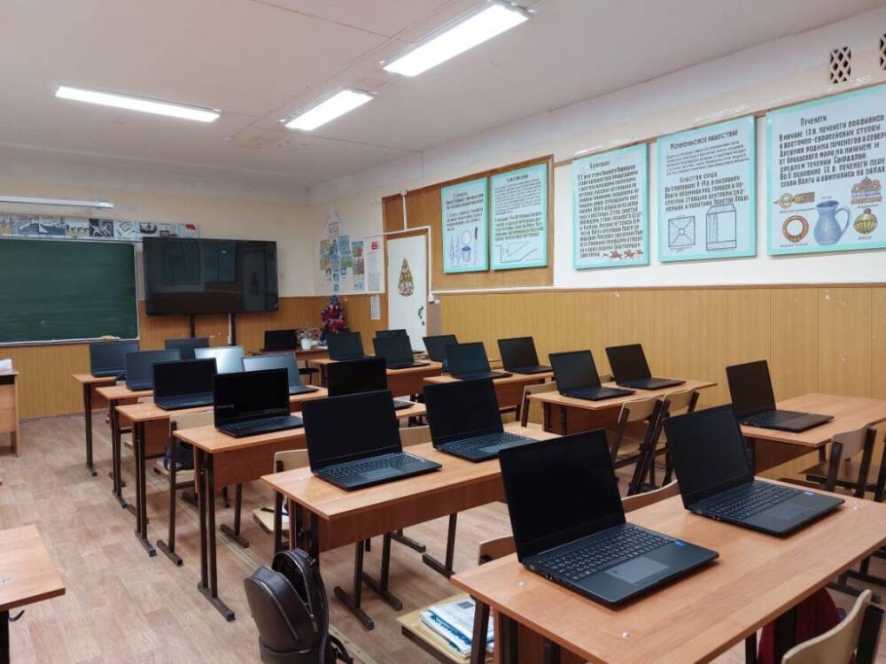 В Астраханской области 66 школ обеспечены новым оборудованием в рамках нацпроекта