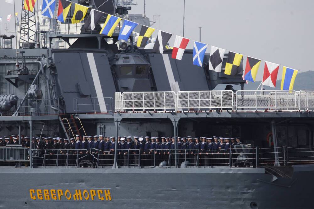 Бывший начальник службы эксплуатации ракетного вооружения ВМФ Мовчан обвинен в хищении
