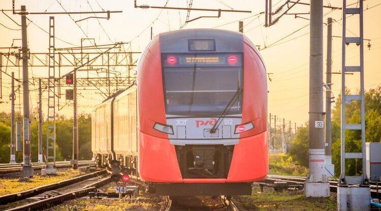 РЖД запустит 245 дополнительных поездов на новогодние праздники
