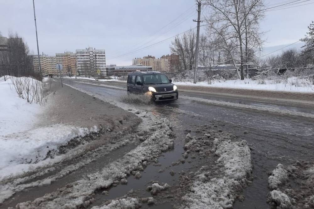 Мешок тряпок стал причиной потопа в Тосненском районе