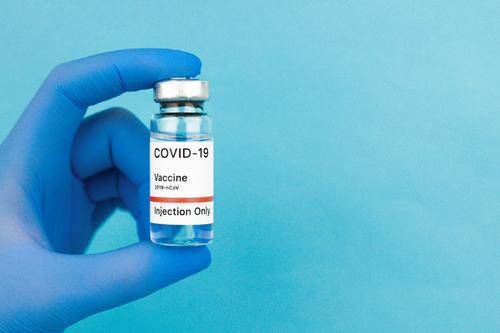 Назальная вакцина против коронавируса будет особенно эффективна против омикрон-штамма