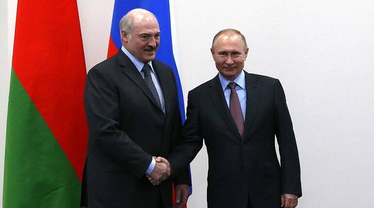 Встреча Путина и Лукашенко завершилась товарищеским хоккейным матчем