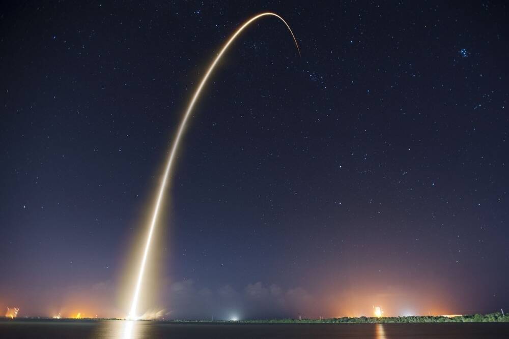 Компания SpaceX расширила группировку спутников Starlink