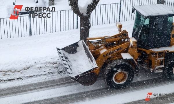 Ночью с улиц Владивостока будут вывозить снег: адреса