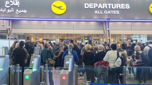 Вслед за семьей Беннета: тысячи израильтян вылетают в отпуск за границу