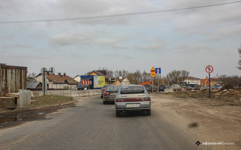 Двустороннее движение на улице Шишкова в Твери сохранится до начала следующей недели