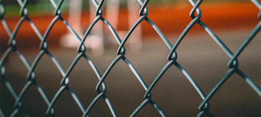 РЖД установит двухкилометровый забор из сетки Рабица у путей в Петрозаводске