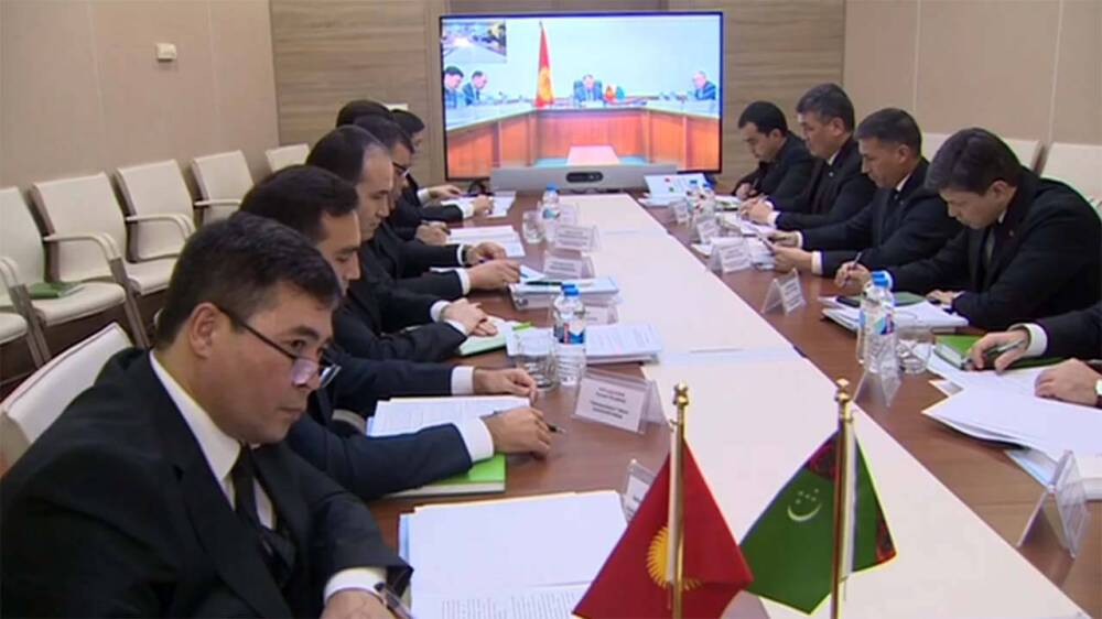 Туркменистан предложил Кыргызстану использовать порт в Туркменбаши для перевозки грузов