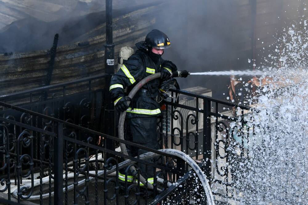 Из школы во Владикавказе из-за пожара эвакуировали более 500 детей