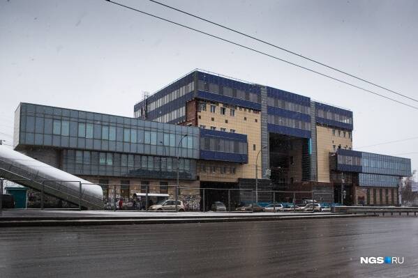 Новосибирская мэрия продаст свою долю в здании автовокзала на Красном проспекте