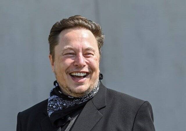 Илон Маск продал акции Tesla на $1 миллиард: 2 декабря он купил их по 6 долларов за бумагу