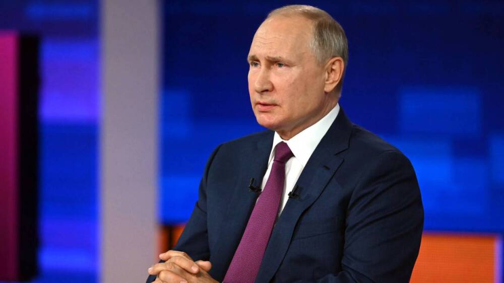 Путин поручил кабмину подготовить план по борьбе с омикрон-штаммом COVID-19 до 7 декабря