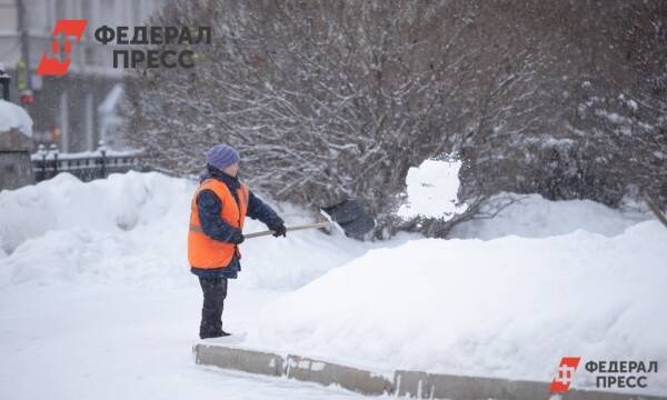 Формируя смыслы СЗФО: новогодние ограничения в Петербурге, снежный коллапс и скромный губернатор Алиханов
