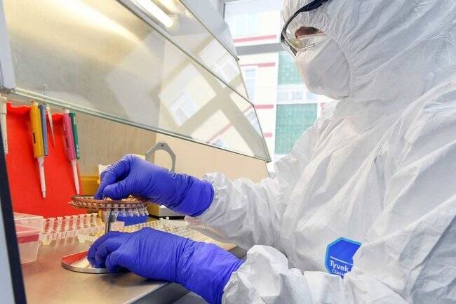Новый штамм коронавируса «Омикрон» может изменить ход пандемии