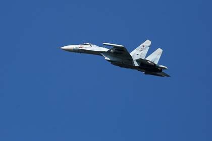 Российские истребители поднялись над Черным морем для сопровождения самолета США