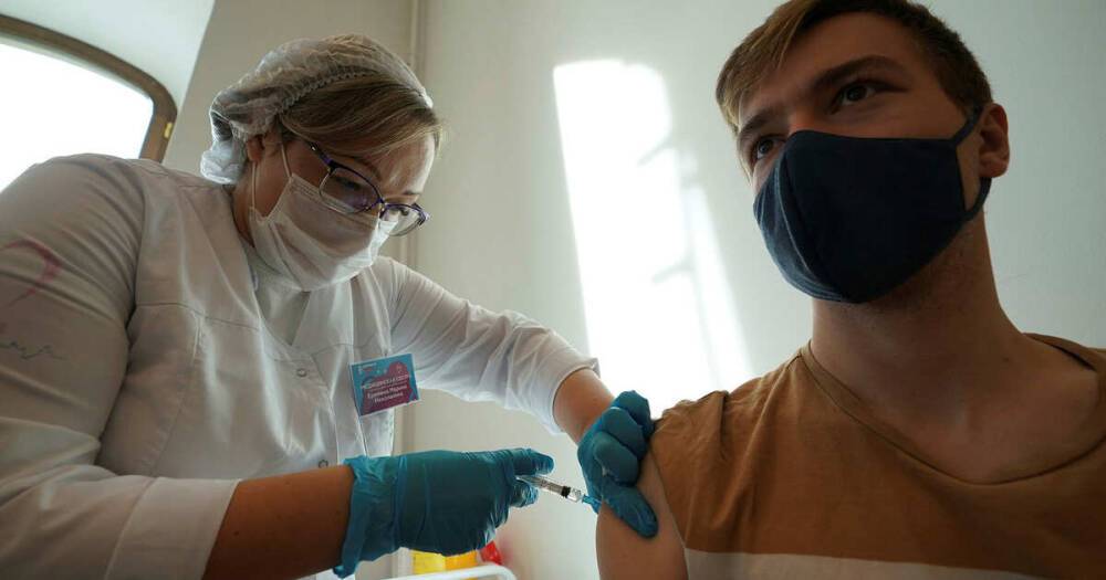 64 миллиона россиян прошли полный курс вакцинации от COVID-19