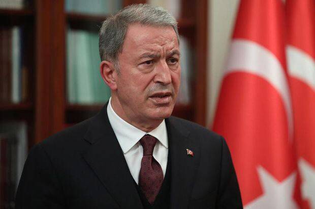 Глава Минобороны Турции проинспектировал части на границе с Сирией