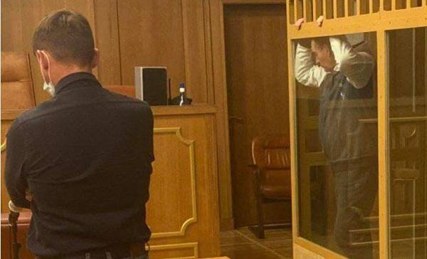 В Тюменской области судят мужчину, который убил и сжег семейную пару