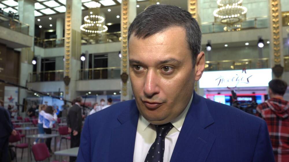 Депутат Хинштейн предложил лишать гражданства России за «ненависть к стране»