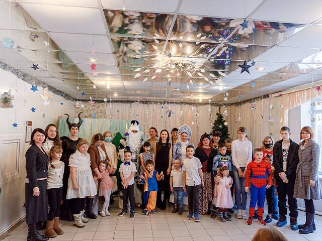 АЗ «Урал» устроил новогоднее чудо для особенных детей