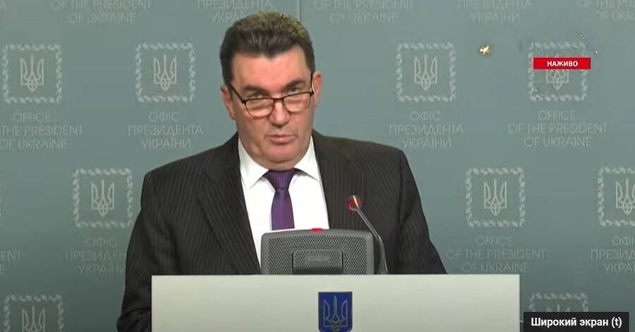 Данилов заявил, что Украине не удастся избежать вспышки штамма "Омикрон"
