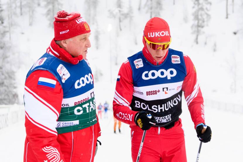 Бородавко прокомментировал серебро Большунова в масс-старте на "Тур де Ски"