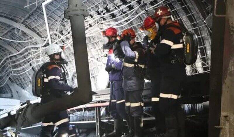 13 шахтеров, пострадавших при аварии на шахте «Листвяжная», выписали из больниц