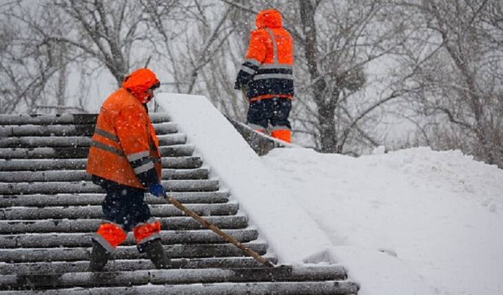 Уборка снега в Петербурге показала лицемерие властей по отношению к инвалидам