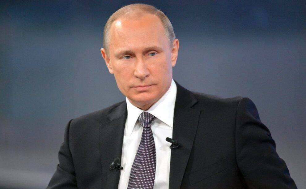 Президент России Владимир Путин наградил врача из Глазова за борьбу с коронавирусом