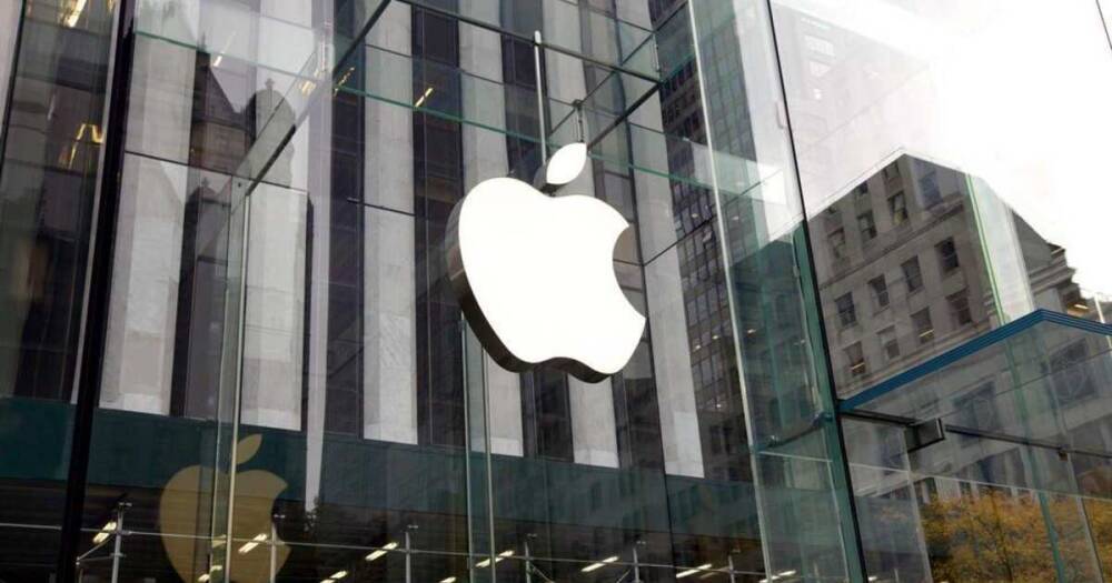 Компания Apple подала в суд на ФАС России