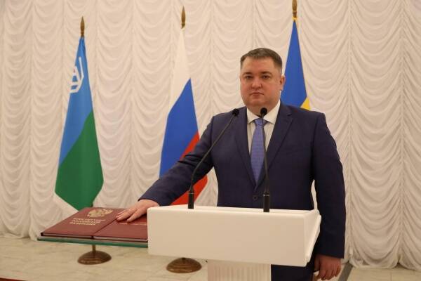 Дмитрий Кощенко вступил в должность главы Нижневартовска
